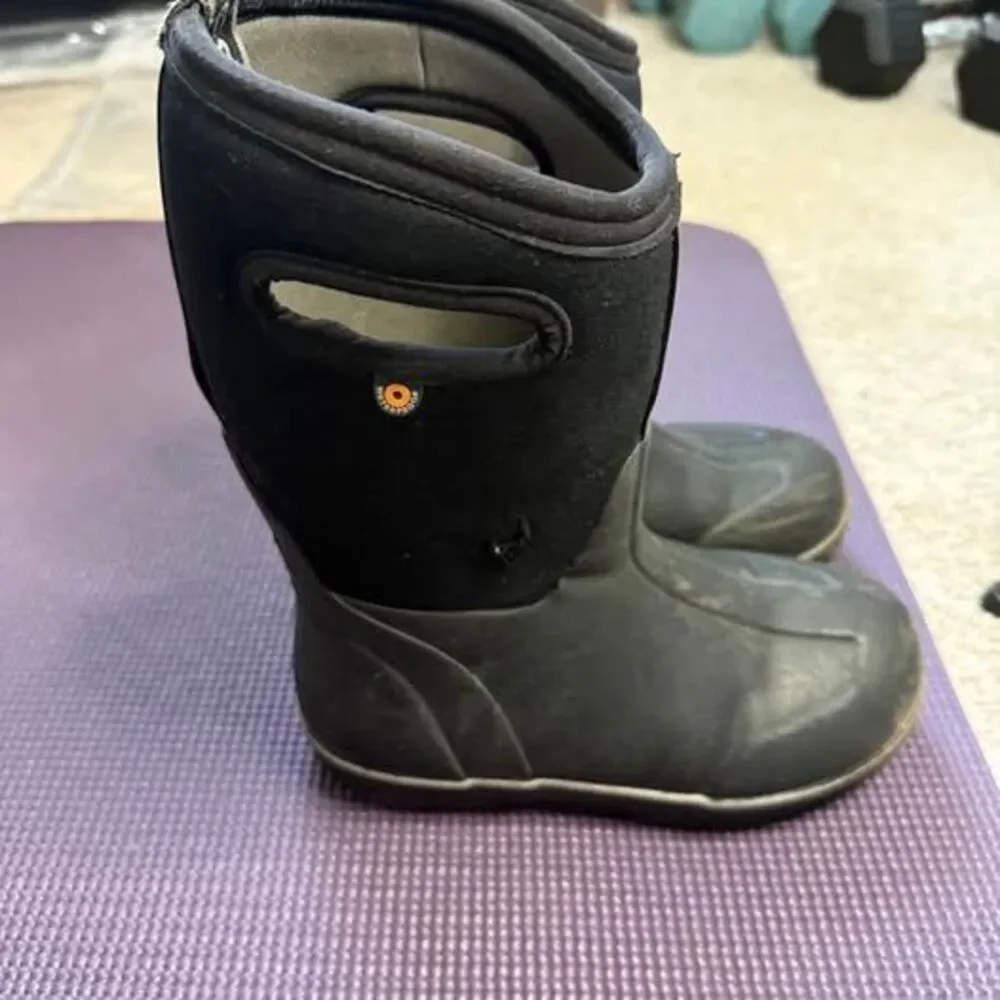 Bogs Waterproof Boots size Y 3